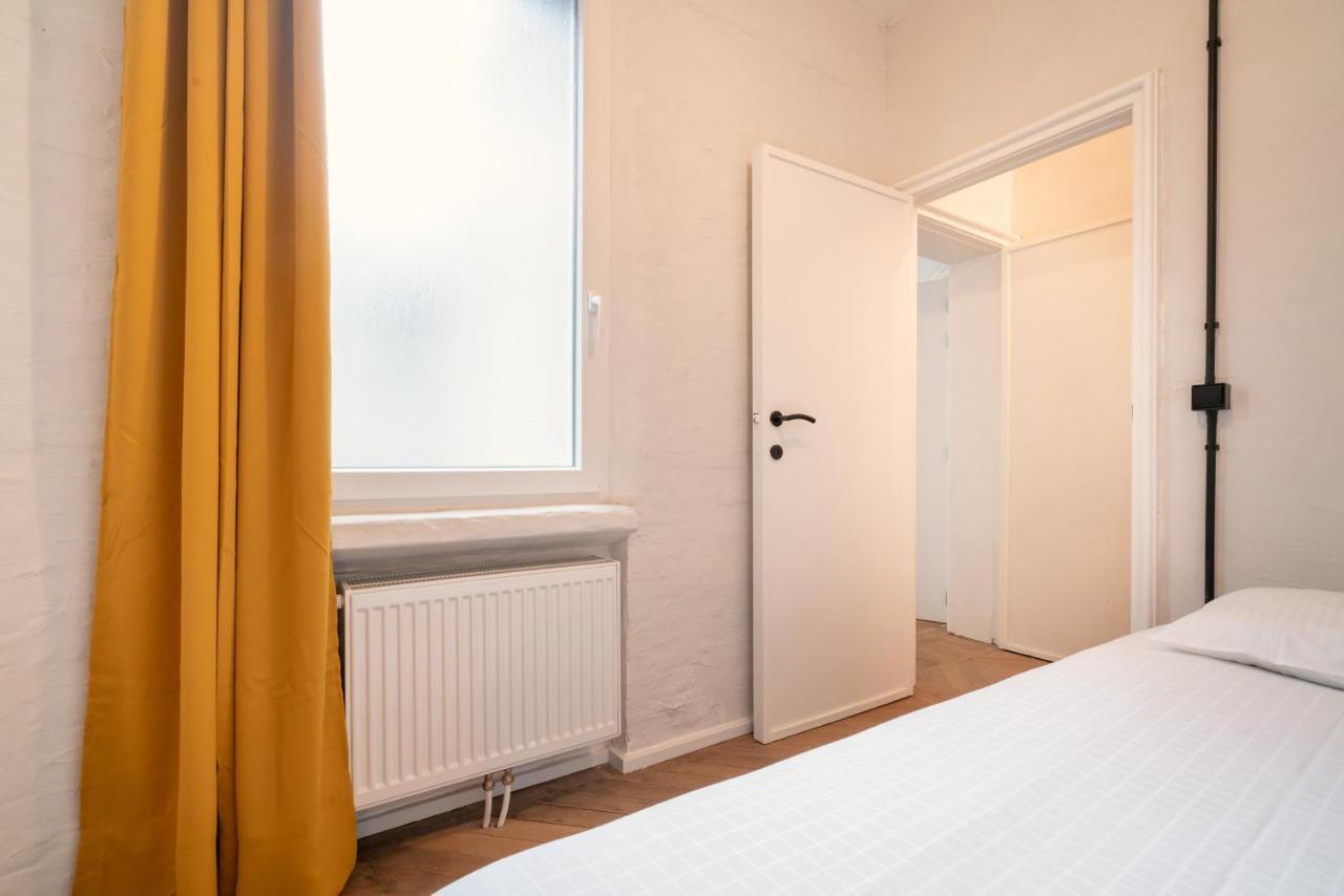 Charming And Spacious Antwerp City Center Apartments Exterior photo